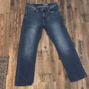 Wrangler Slim Straight Jeans